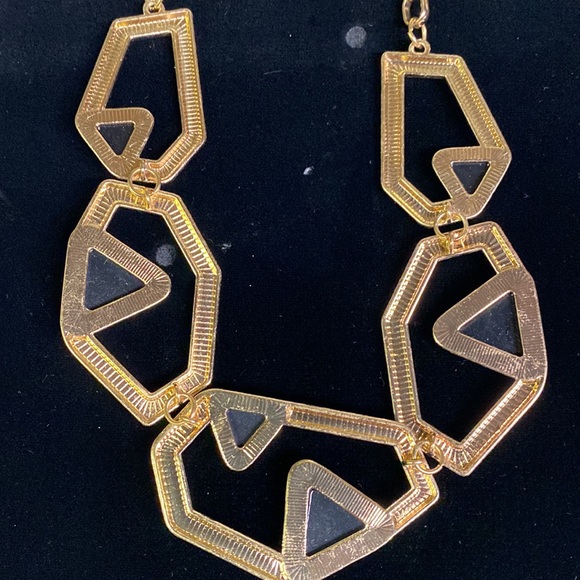 Gold and black stones necklace 3/10$ - Picture 5 of 6
